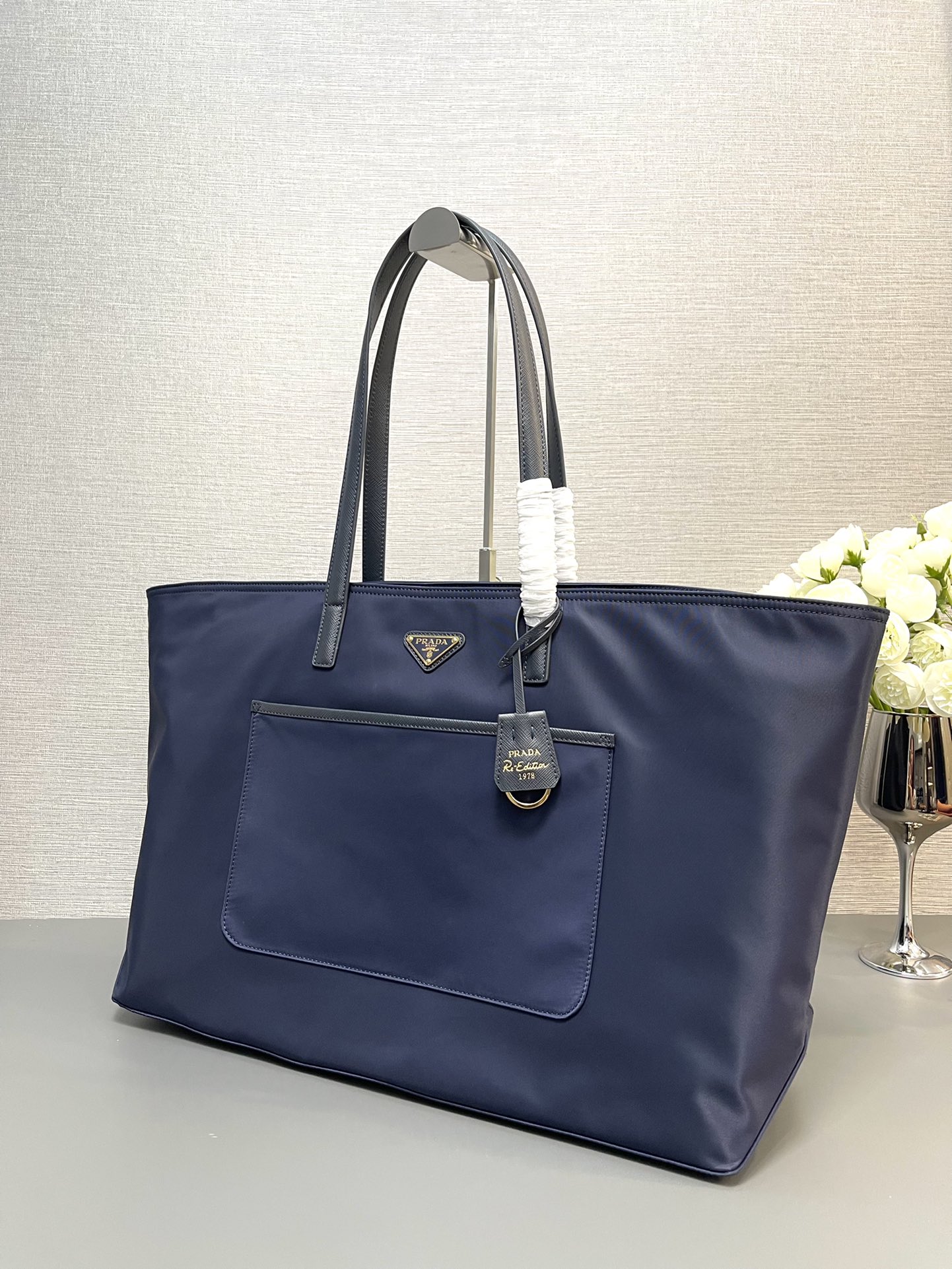 Prada Large Re Edition 1978 Re Nylon And Saffiano Leather Tote Bag Navy 1BG527